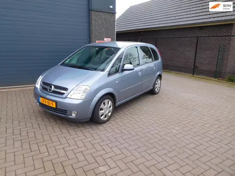 Opel Meriva 1.6-16V Essentia