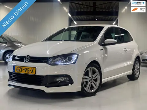 Volkswagen POLO 1.4-16V 86PK R-line Carplay|Camera!