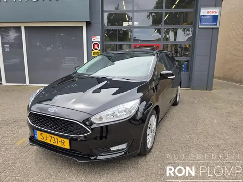 Ford Focus Wagon 1.0 Lease Edition / Airco/ Navigatie/ Cruise/ Apple carplay/ PDC