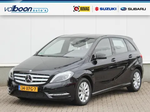 Mercedes-Benz B-klasse 200 Ambition Automaat | Cruise | Clima | Lm-Velgen | Trekhaak