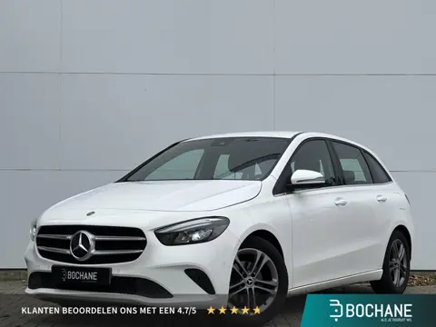 Mercedes-Benz B-klasse 180 Business Solution | Sportstoelen | Navigatie | Camera |