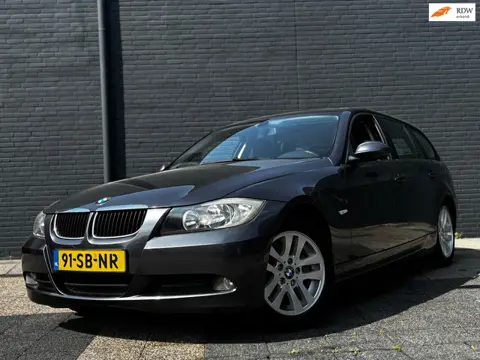 BMW 3-serie Touring 320i | Panorama Schuifdak