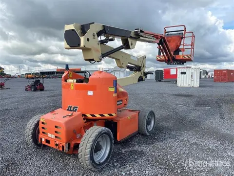 JLG M450AJ (bj 2017)