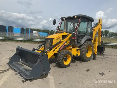New Holland B80B-SS (bj 2017)
