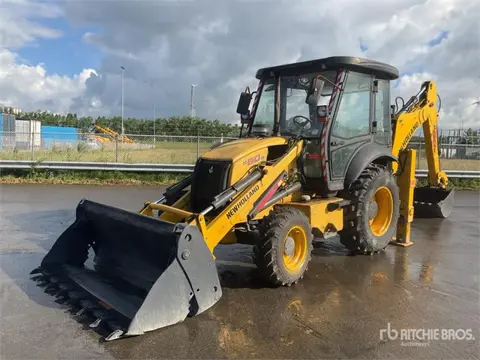New Holland B80B-SS (bj 2017)