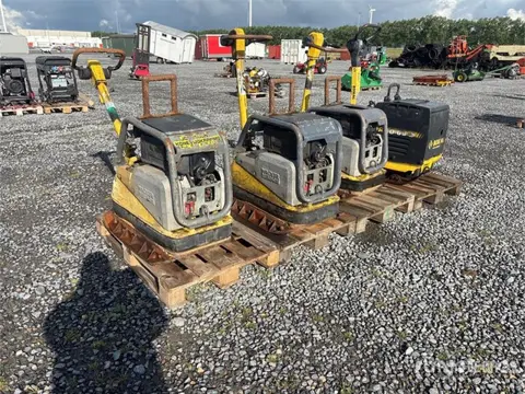 QUANTITY of (4) Vibratory Plate Compactor