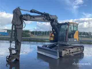 Volvo ECR145EL (bj 2016)