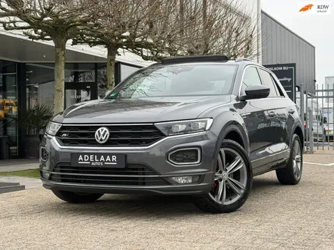 Volkswagen T-Roc 1.5 TSI Sport l PANO l CARPLAY l XENON l ALCANTARA l DIGITAL COCKPIT