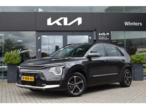Kia Niro 1.6 GDi PHEV DynamicLine | Trekhaak | Adaptieve Cruise Control | Navigatie | Sensoren Voor 