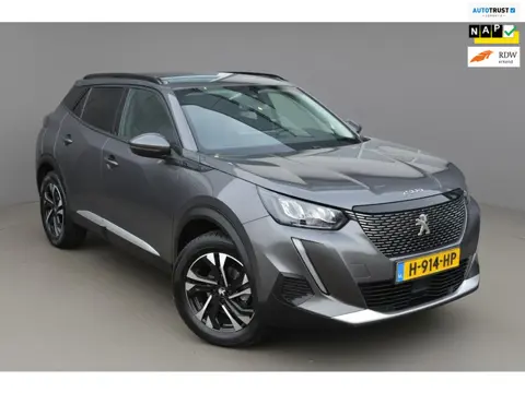 Peugeot 2008 3D-Cockpit|Camera|Carplay|trekhaak|1e eigenaar!