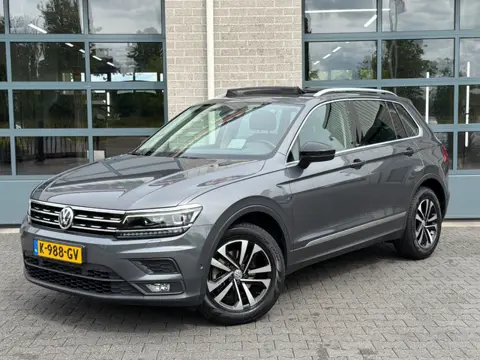 Volkswagen Tiguan 1.5 TSI ACT Highline Business R |SCHUIFDAK|TREKHAAK|