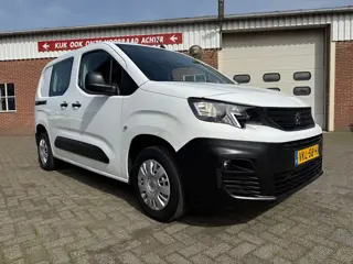 Peugeot Partner 1.2 PureTech Premium navi carplay airco