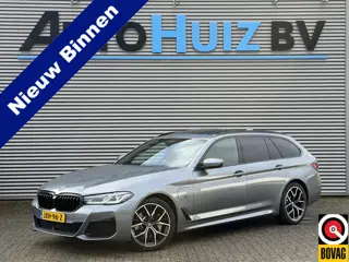 BMW 5 Serie Touring 530e xDrive M Sport Trekhaak Panoramadak Head-Up Display Leder Dynamic Damping C