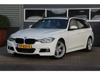 BMW 3-serie Touring 318i M Sport | 2E EIGENAAR | PANO-DAK | LEDER | HARMAN-KARDON | SPORTONDERSTEL |