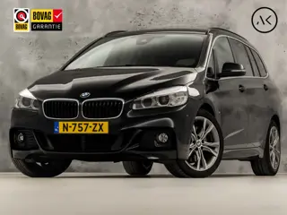 BMW 2 Serie 220i M Sport High Executive 7 Persoons 192Pk Automaat (NAVIGATIE, M PAKKET, TREKHAAK, LE
