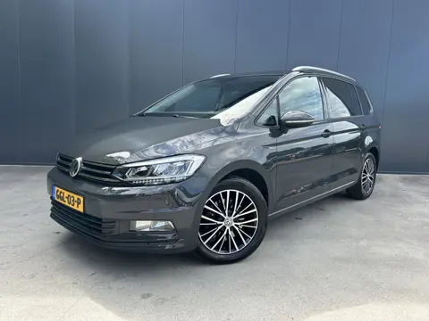 Volkswagen Touran 1.4 TSI AUTOMAAT COMFORTLINE TREKHAAK NAVI ADAPT CRUISE ECC LMV