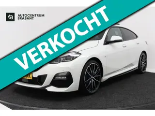 BMW 2-serie Gran Coupé 218i Executive Edition (PANORAMADAK, STOELVERWARMING, STUURVERWARMING, NAVIGA
