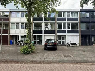Woning aan de Noordhollandstraat te Amsterdam