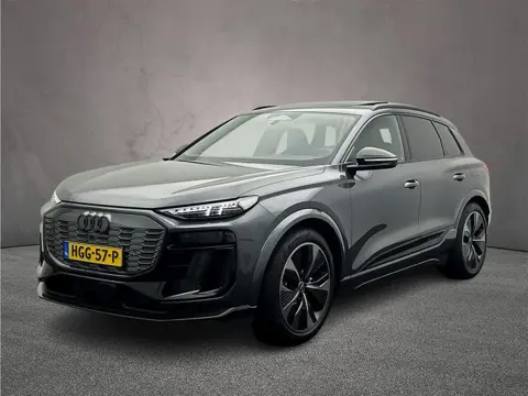 Audi SQ6 e-tron quattro 100 kWh | Pano | Headup | Trekhaak | Oled | Matrix | Tech pro | Memory | ACC