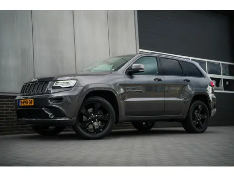 Jeep Grand Cherokee 3.0 V6 251 pk CRD Summit Grijs-Kenteken / Lucht-Vering/ Schuif-Dak/ Leder/ Bi-Xe