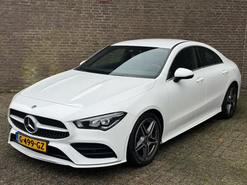 Mercedes-Benz CLA-klasse 180 AMG-Line NL-auto Volledig dealeronderh.