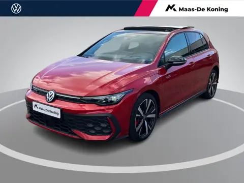 Volkswagen Golf 1.5eHybrid 200kW/272PK GTE Black Style DSG · Panoramadak · Trekhaak · Leder · Camera