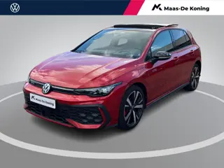 Volkswagen Golf 1.5eHybrid 200kW/272PK GTE Black Style DSG · Panoramadak · Trekhaak · Leder · Camera