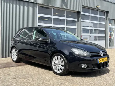 Volkswagen Golf 1.4 TSI Highline Airco Cruise controle Parkeersensoren voor en achter Navigatiesyste