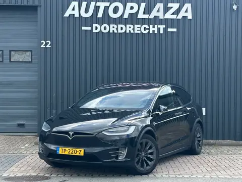 Tesla Model X 75D Base