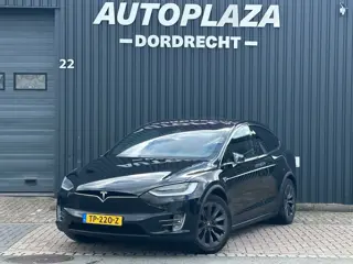 Tesla Model X 75D Base