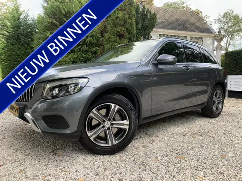 Mercedes-Benz GLC 250 4MATIC /AMG-Line / El.Trekhaak / Slechts 89.000 km