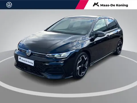 Volkswagen Golf 1.5eTSI/150PK R-Line DSG · Camera · Apple/Android Car Play · Stuur- & Stoelverwarmin