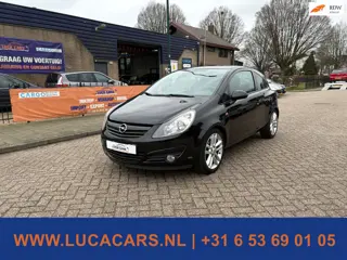 Opel Corsa 1.4-16V Cosmo