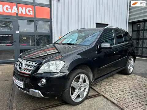 Mercedes-Benz M-klasse 300 CDI BlueEFFICIENCY|Grijs kenteken|Trekhaak|Camera|Leder|Airco