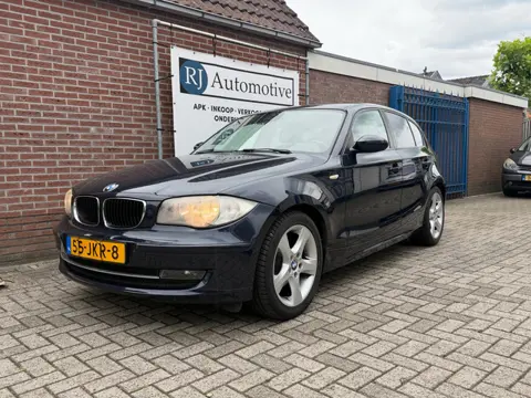 BMW 1 Serie 118i Business Line APK/NAP/CLIMA (bj 2009)