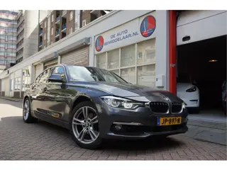 BMW 3-serie 330e High Executive Innovation Aut8 | Adaptive | HUD | Harman Kardon | 360 Camera | Appl