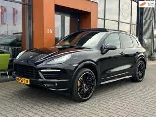 Porsche Cayenne 4.8 GTS|Keramisch|luchtv.|Sportchrono|Pano