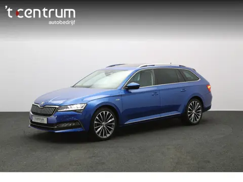Škoda Superb Combi 1.4 TSI iV 218 PK Laurent & Klement PHEV, Trekhaak, Panoramadak, Canton-Sound, Ad