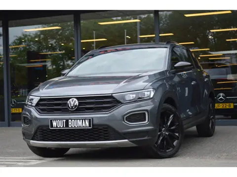 Volkswagen T-Roc 1.5 TSI Sport DSG Led Virtual Acc Camera Pdc