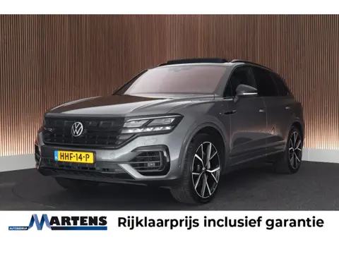 Volkswagen Touareg R 3.0 TSI 462pk eHybrid 4MOTION Trekhaak 360Camera Luchtvering Head-Up Leder Pano