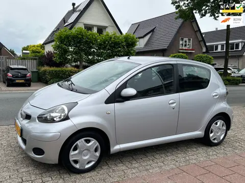 Toyota Aygo 1.0-12V Comfort NL-AUTO-NAP