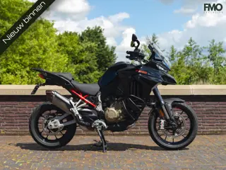 Ducati Multistrada V4 S Akrapovic|Garantie 05/2027|Carbon