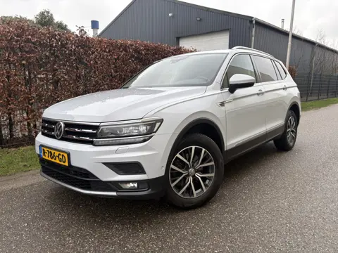 Volkswagen Tiguan Allspace 1.4 TSI Comfortline / NAVI / STOELVERWARMING / CRUISE / 104dkm!