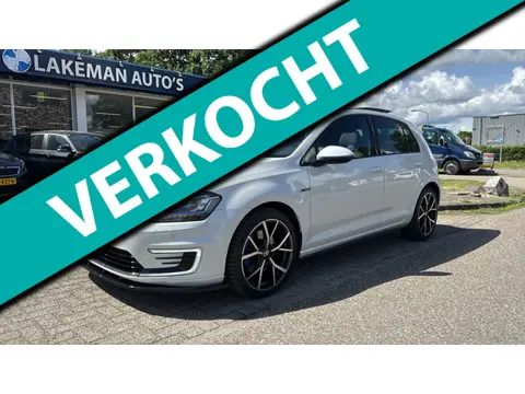 Volkswagen Golf 1.4 TSI GTE Whiteline Pano Aut NW ACCU Huurkoop Inruil APK Garantie