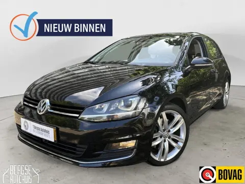 Volkswagen Golf 1.4 TSI ACT Highline DSG PANO ACC KEYLESS