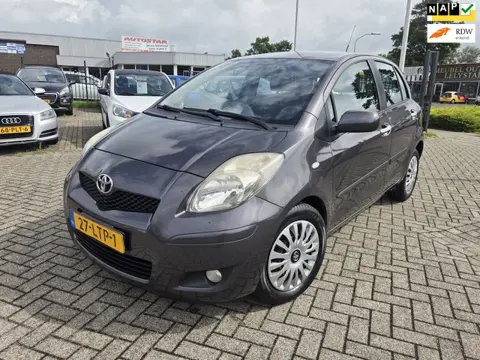 Toyota Yaris 1.3 VVTi Aspiration/AUTOMAAT/DEALER ONDERHOUD