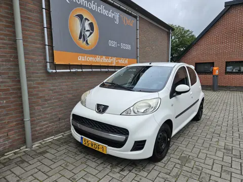 Peugeot 107 1.0-12V XS (bj 2011)