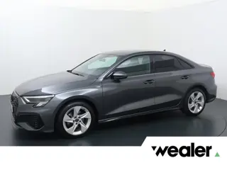 Audi A3 Limousine 30 TFSI S edition | 110 PK | Automaat | Stoelverwarming | Cruise control | Apple C