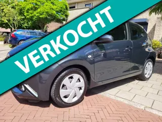 Toyota Aygo 1.0 VVT-i x-play