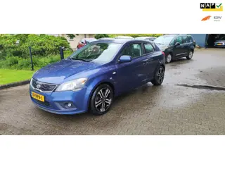 Kia Pro_cee'd 1.4 CVVT Navigator Plus Pack bj 2012